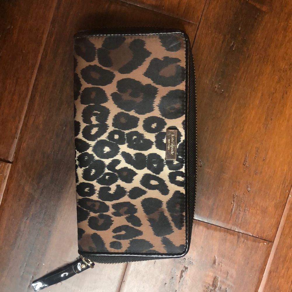 Kate spade leopard wallet